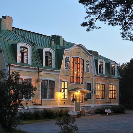 Maentyluodon Hotelli Pori Exterior photo
