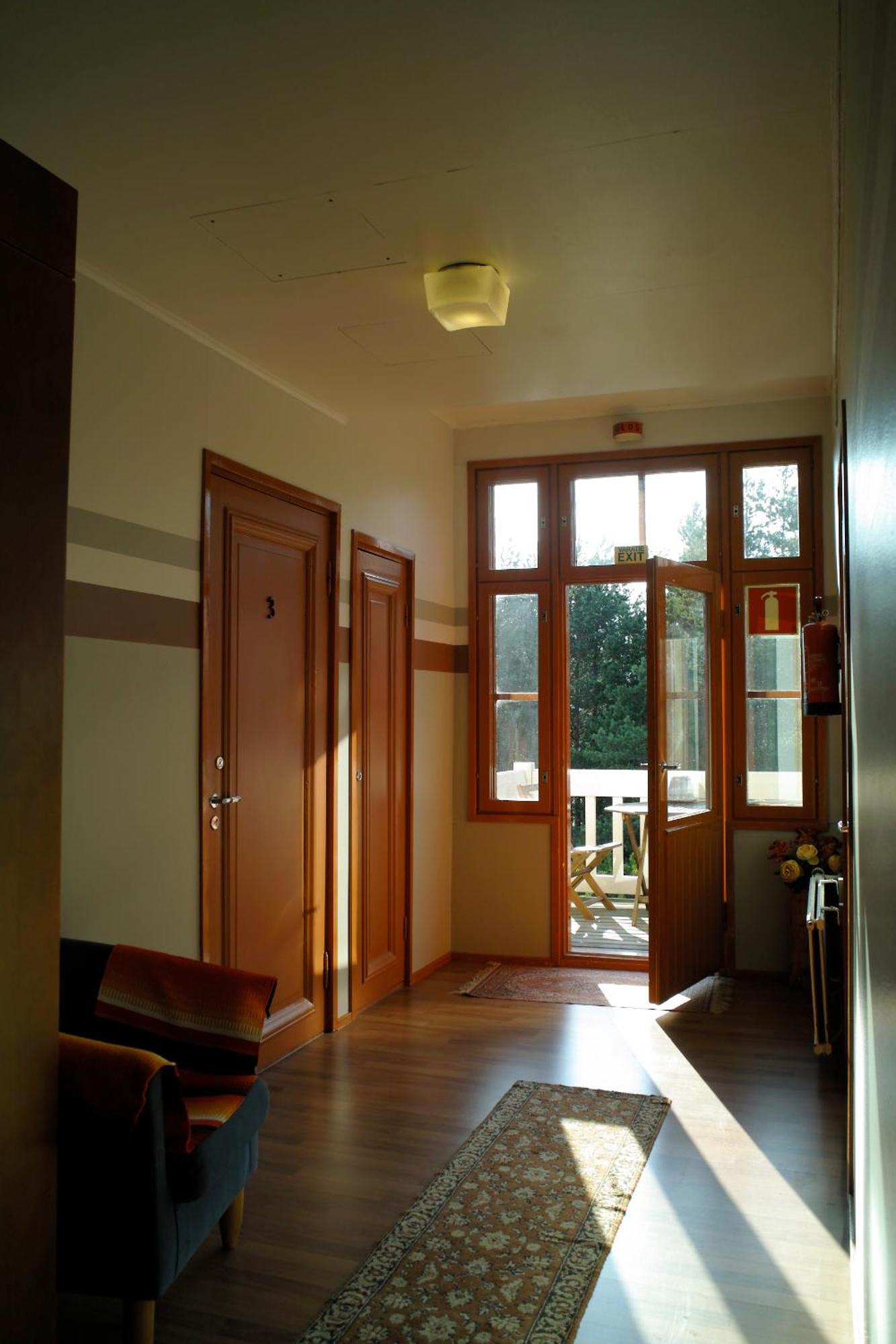Maentyluodon Hotelli Pori Exterior photo